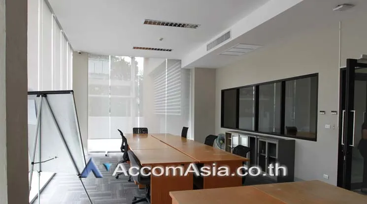 unitCompomax Building Office